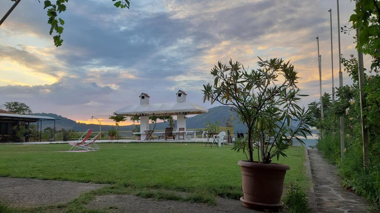Family Hotel Belvedere Dŭlgopol Zewnętrze zdjęcie