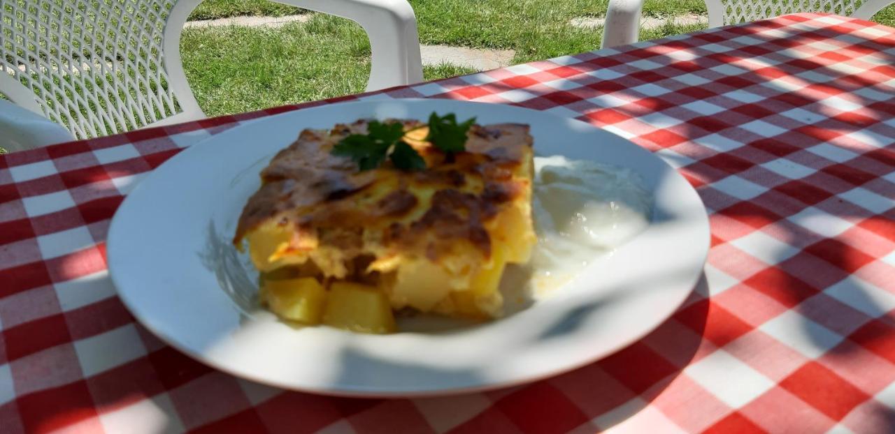 Family Hotel Belvedere Dŭlgopol Zewnętrze zdjęcie
