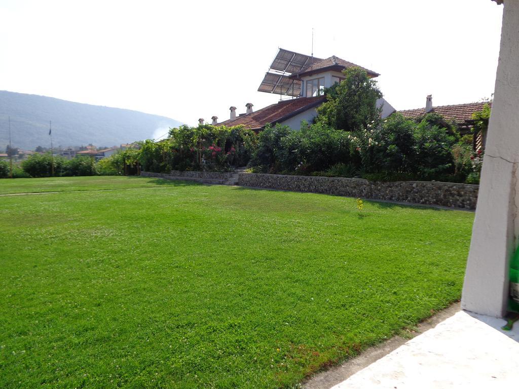 Family Hotel Belvedere Dŭlgopol Zewnętrze zdjęcie
