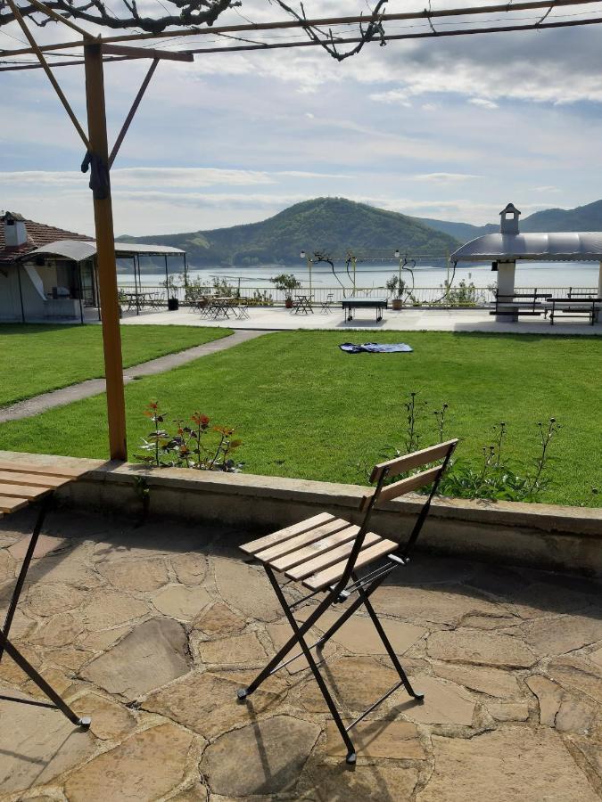 Family Hotel Belvedere Dŭlgopol Zewnętrze zdjęcie